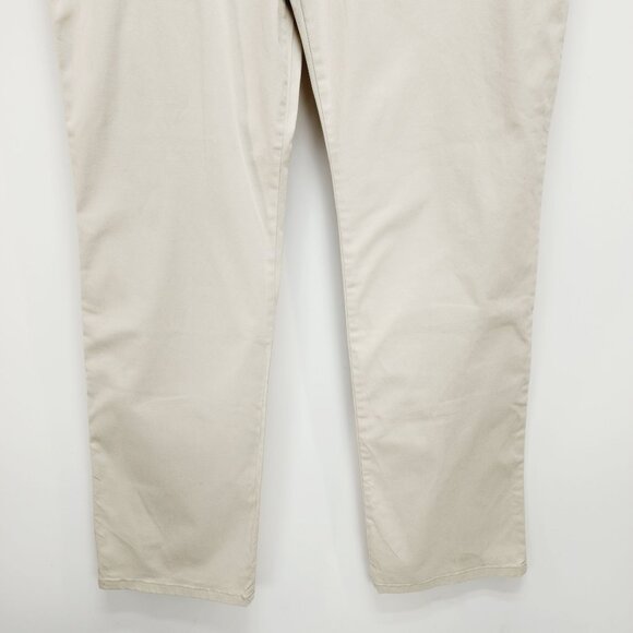 Lee chino pants Womens Relaxed Fit Straight Leg Mid Rise Size 14 Long beige - Picture 8 of 12